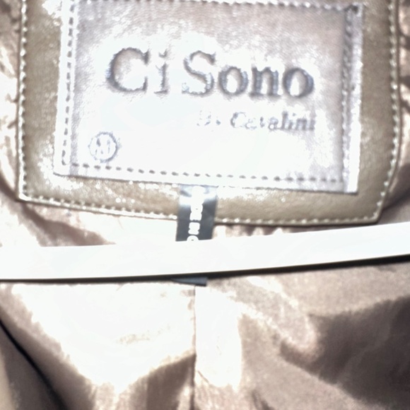 Jacket - Picture 5 of 11